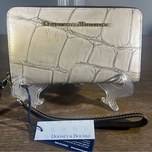Dooney & Bourke Denison Croc- Embossed Zip Around‎ Wallet